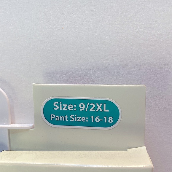 NEW FRUIT OF THE LOOM GETAWAY COLLECTION 4 PACK THONGS SIZE 9- 2 XL - Picture 9 of 10